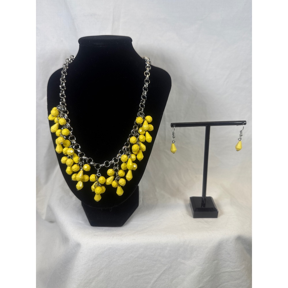 Yellow Bead Cluster Statement Necklace and Earring Set Silver Tone Chunky Bib